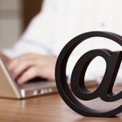 Was Sie bei kostenlosen E-Mail Diensten beachten sollten